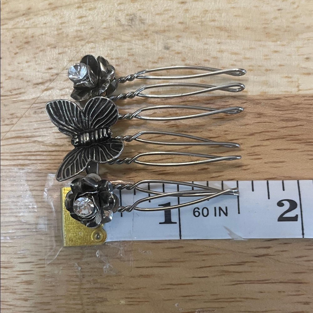 Vintage Silver tone and gunmetal Butterfly Hair Combs with Rhinestones 1.5”L - Picture 9 of 10